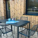 Strandnahe 1 Апартаменты Дирхаген